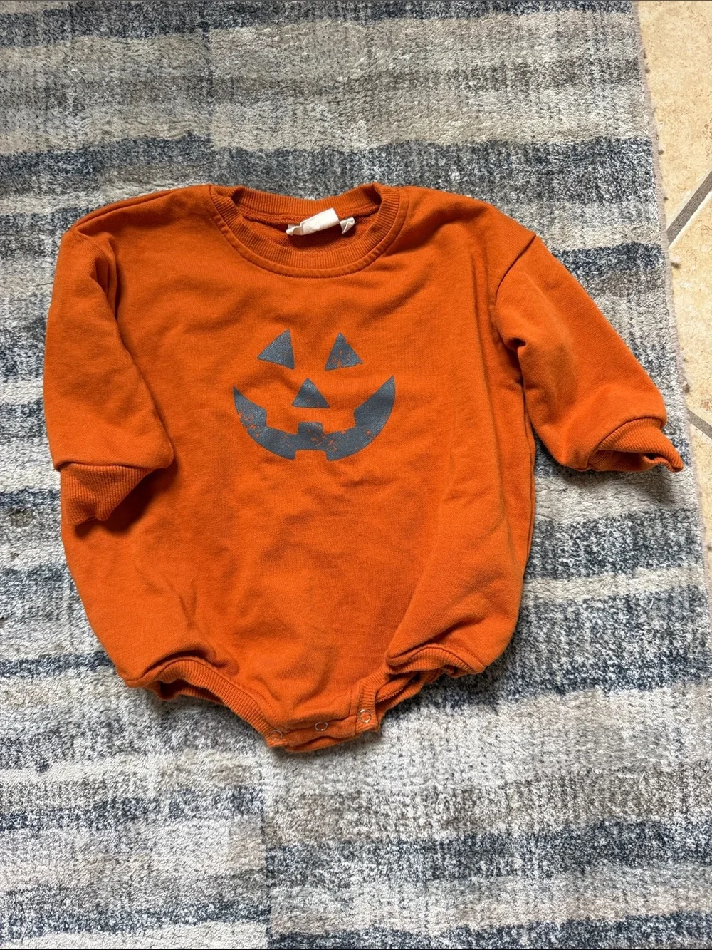 Jack-O'-Lantern sweatshirt romper